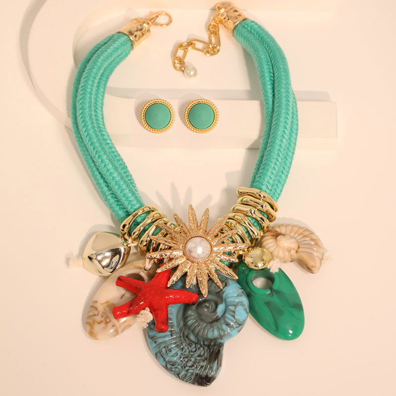 2:X-853 earrings   necklace