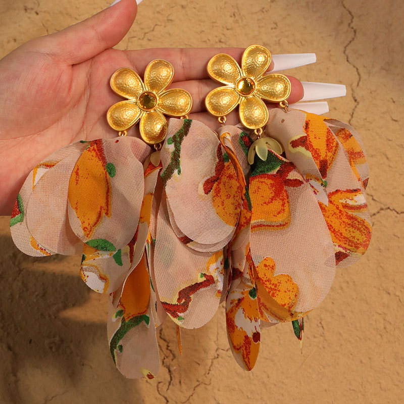 5:E-1841-Sunset Yellow