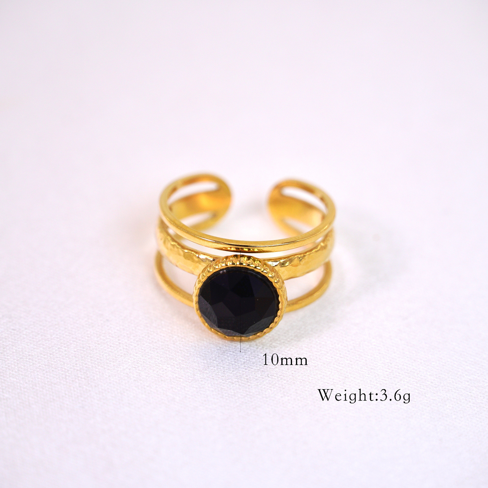 7:Black agate ring