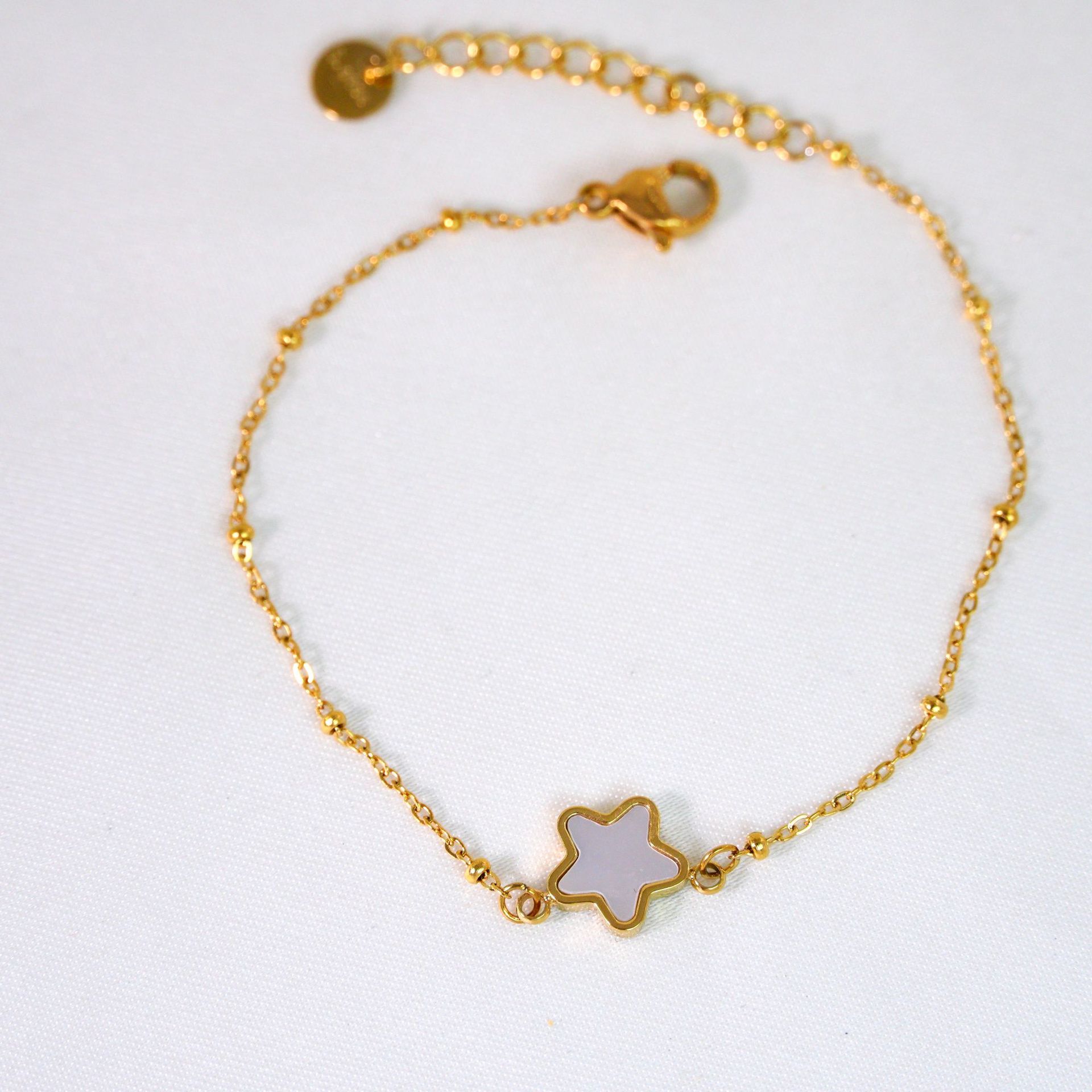 4:White shell five-pointed star bracelet 6-8inch