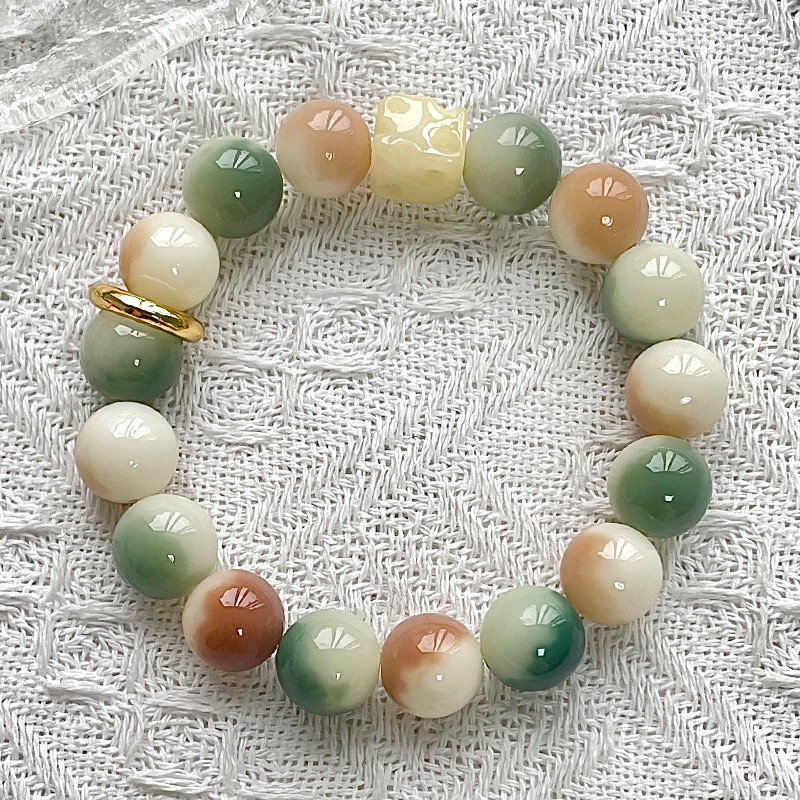 Spotted Floating Cheese Golden Ring Bracelet 10mm