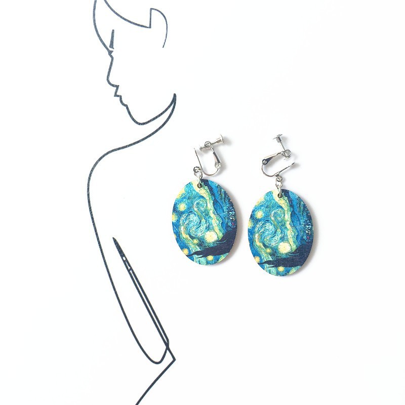 6:C section ear clip