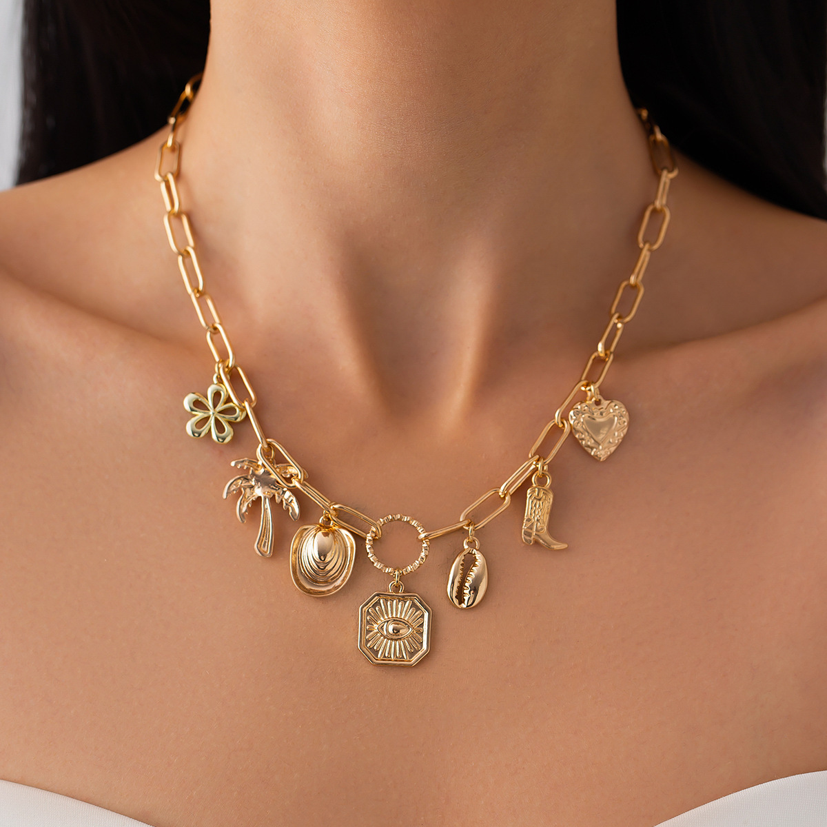 18 necklace-gold 7028