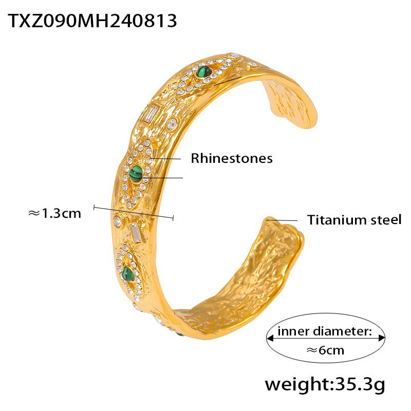 9:TXZ090-gold bracelet