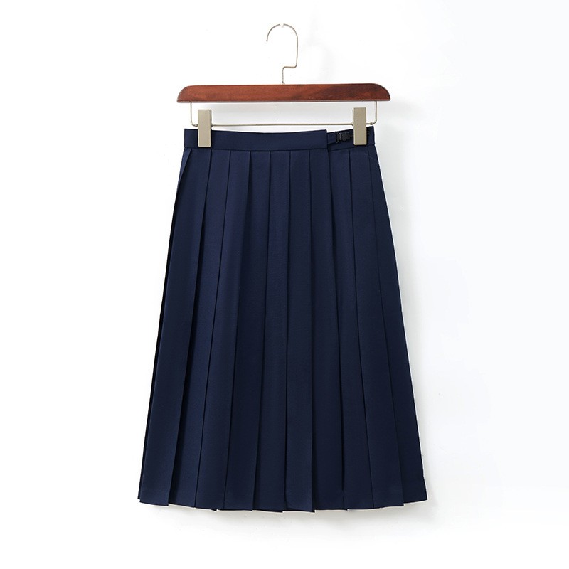 The middle skirt is 65cm