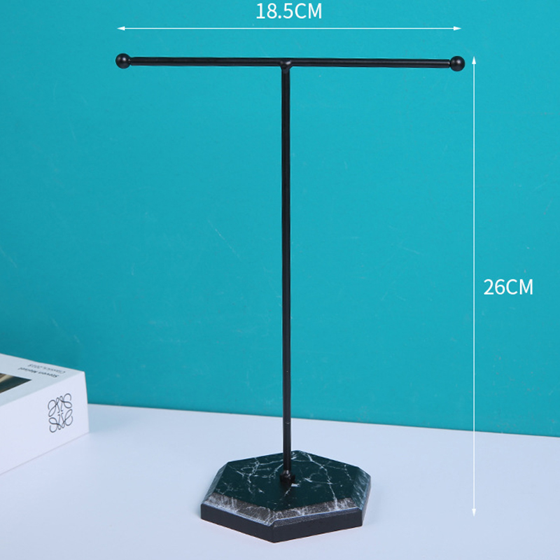 3:Black   black base