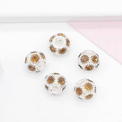 3:Silver-base coffee diamond