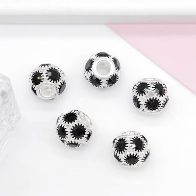 9:Silver base with black diamonds