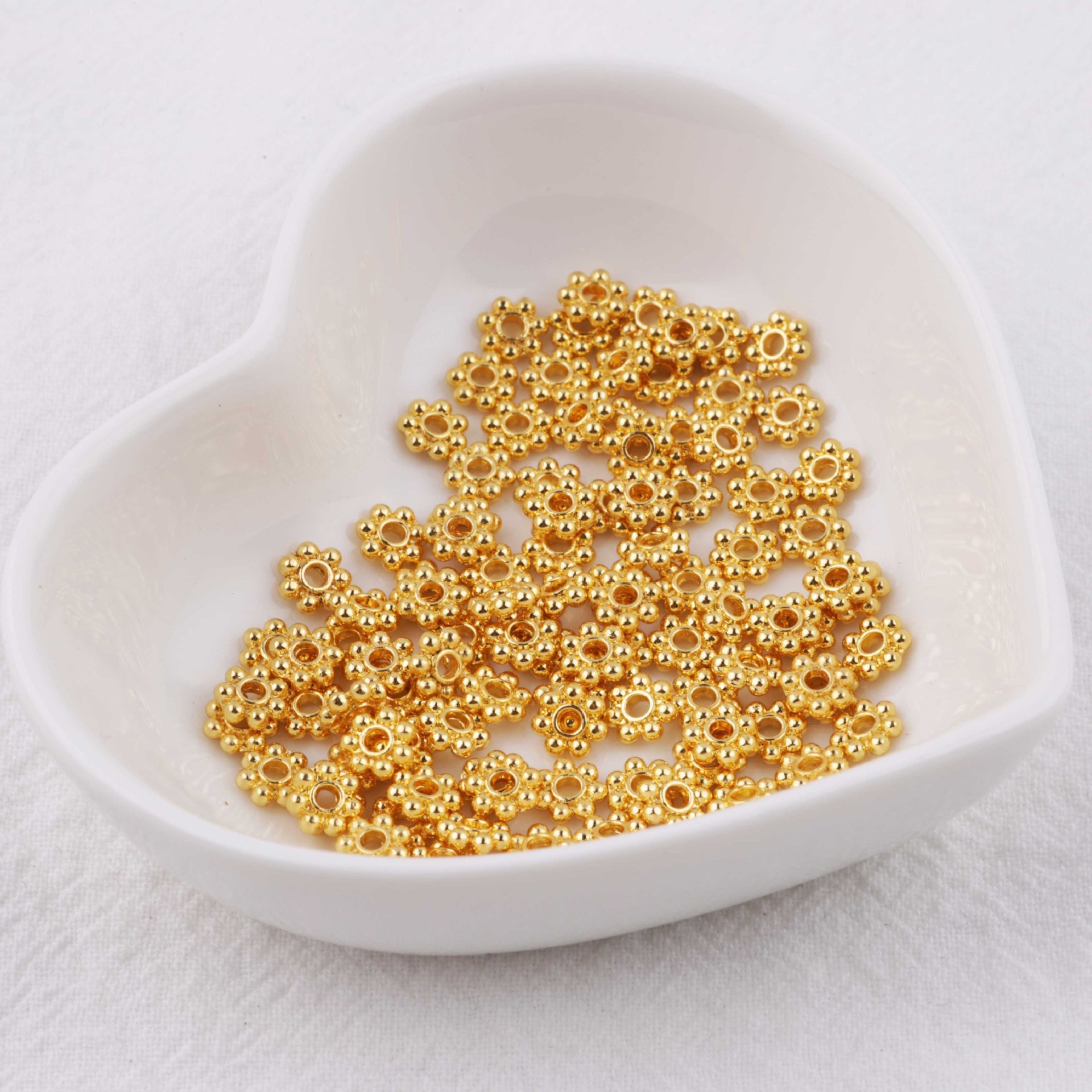 Imitation gold 4mm