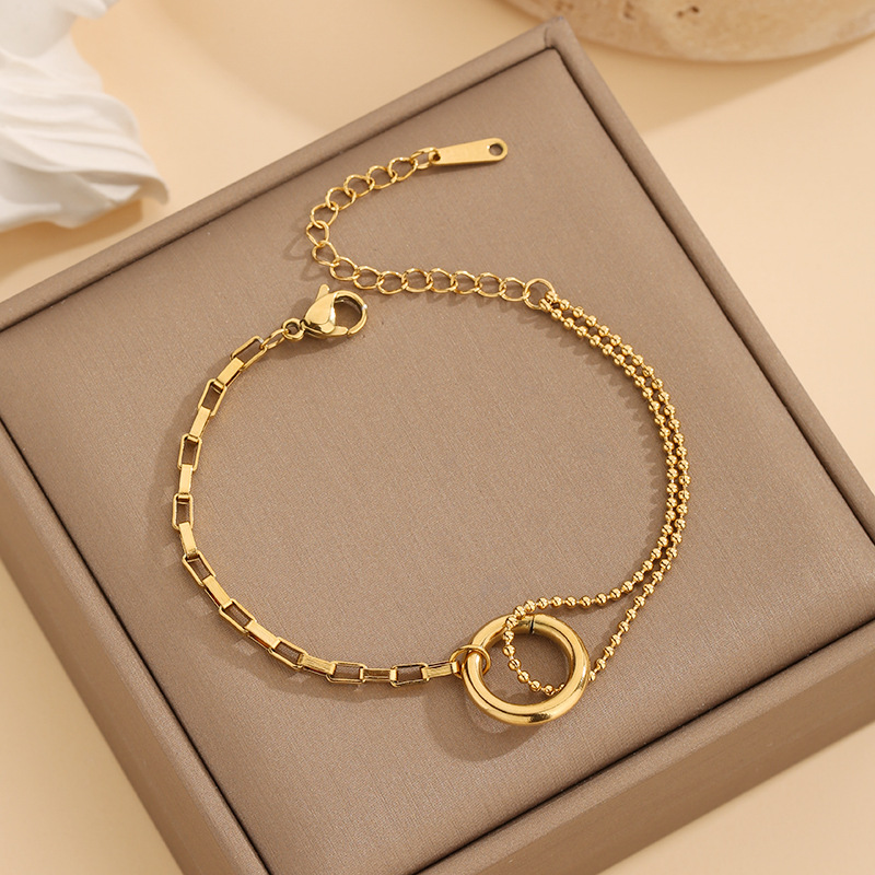 2:Bracelet