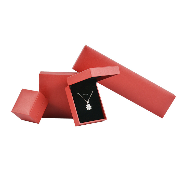 red ring box/46x51x36mm