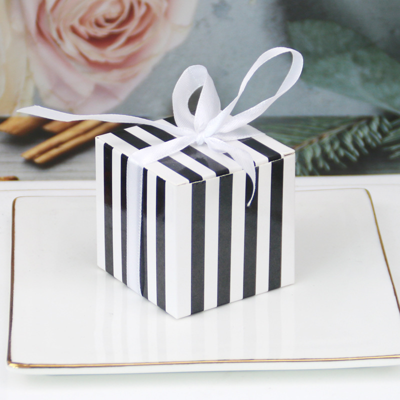 17:5cm black and white stripe white ribbon