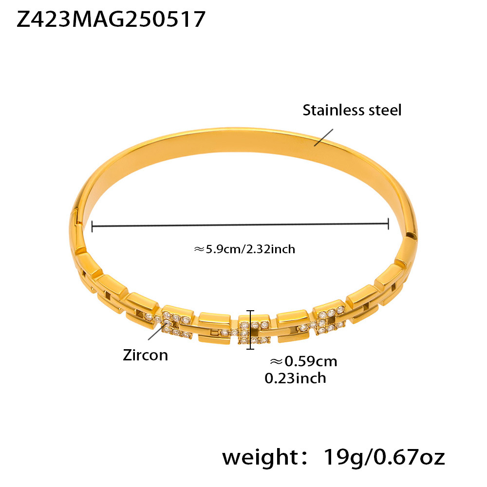 Z423- Golden white zircon
