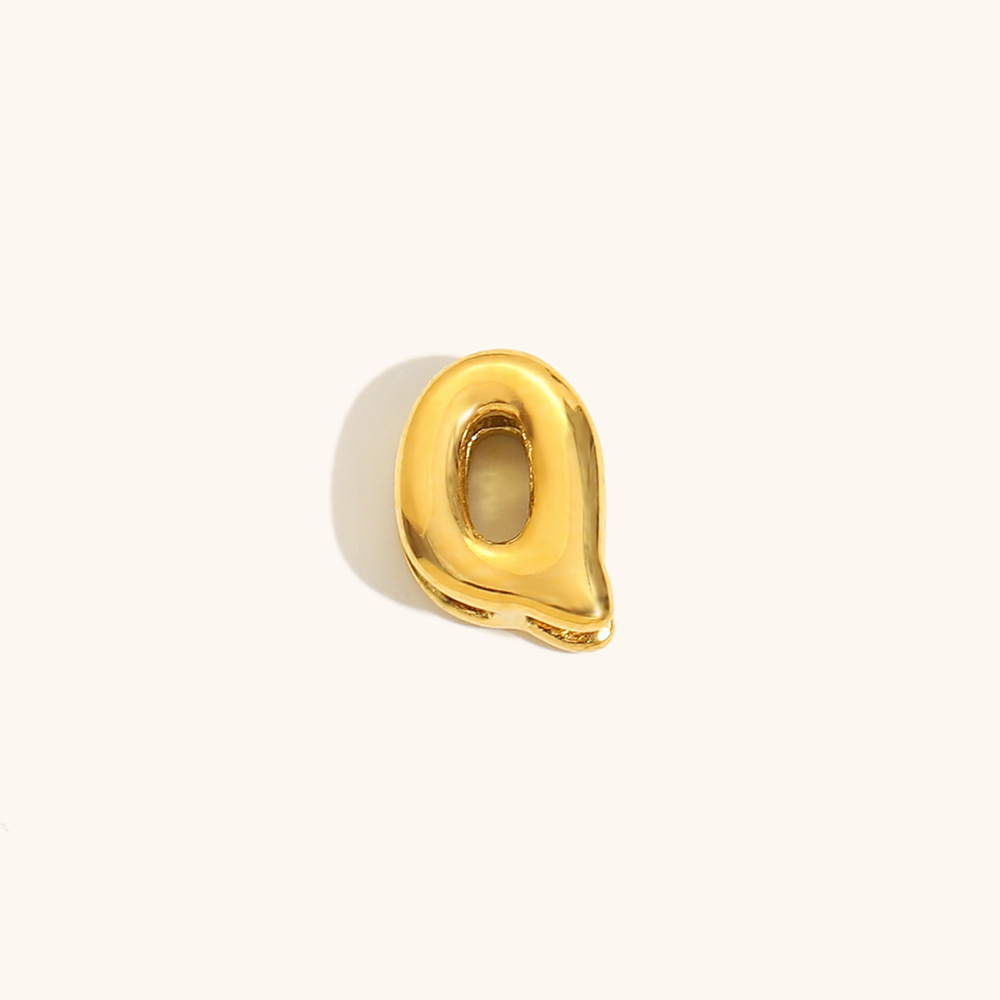 Hollow small letter pendant-gold-q