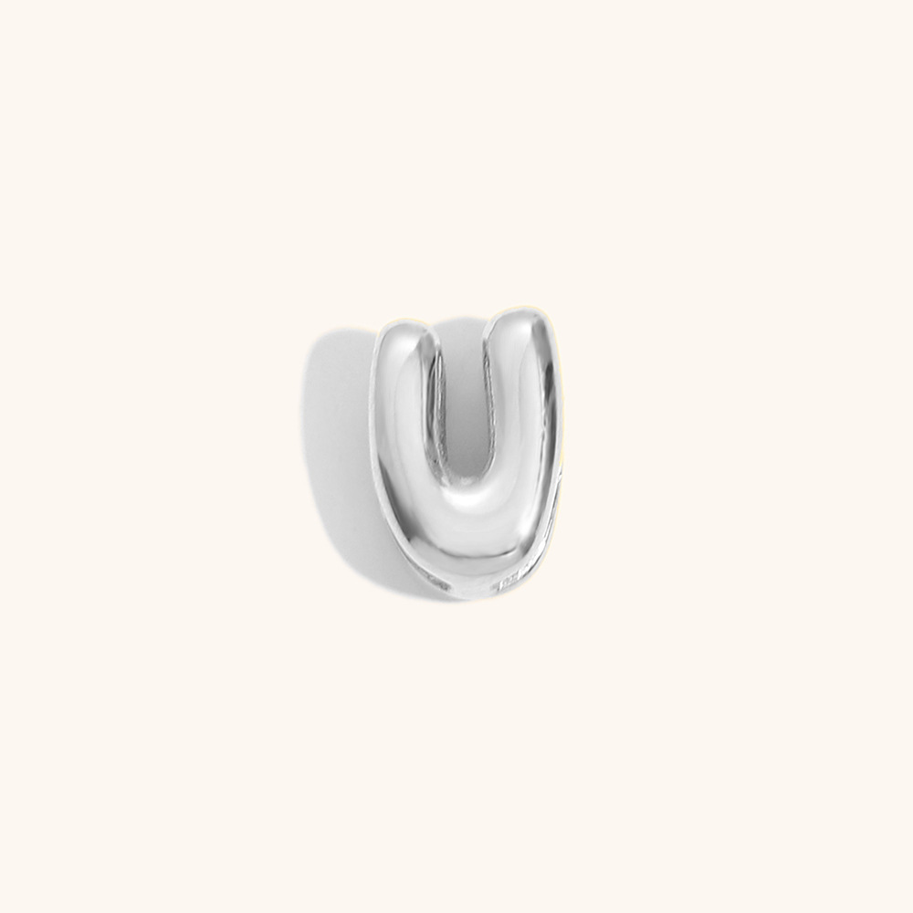 Hollow small letter pendant-steel color-u