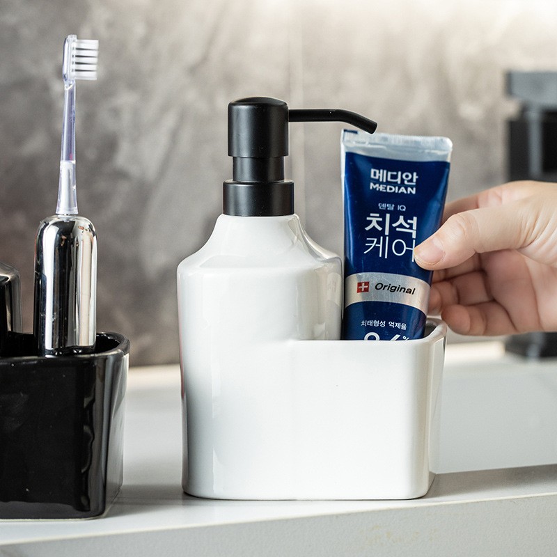 Lotion storage bottle--white