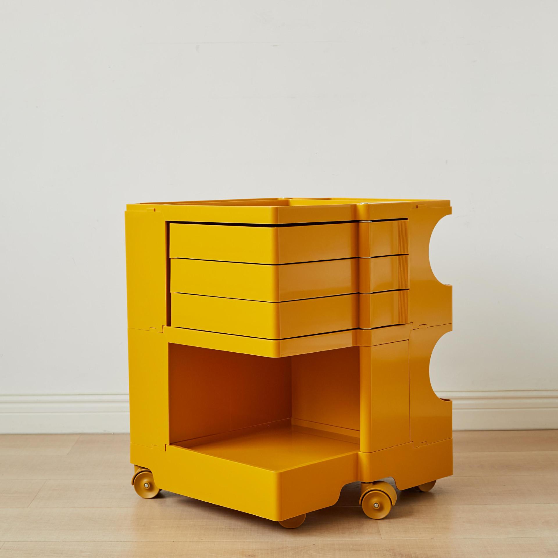 Lemon yellow (2 layers and 3 drawers)