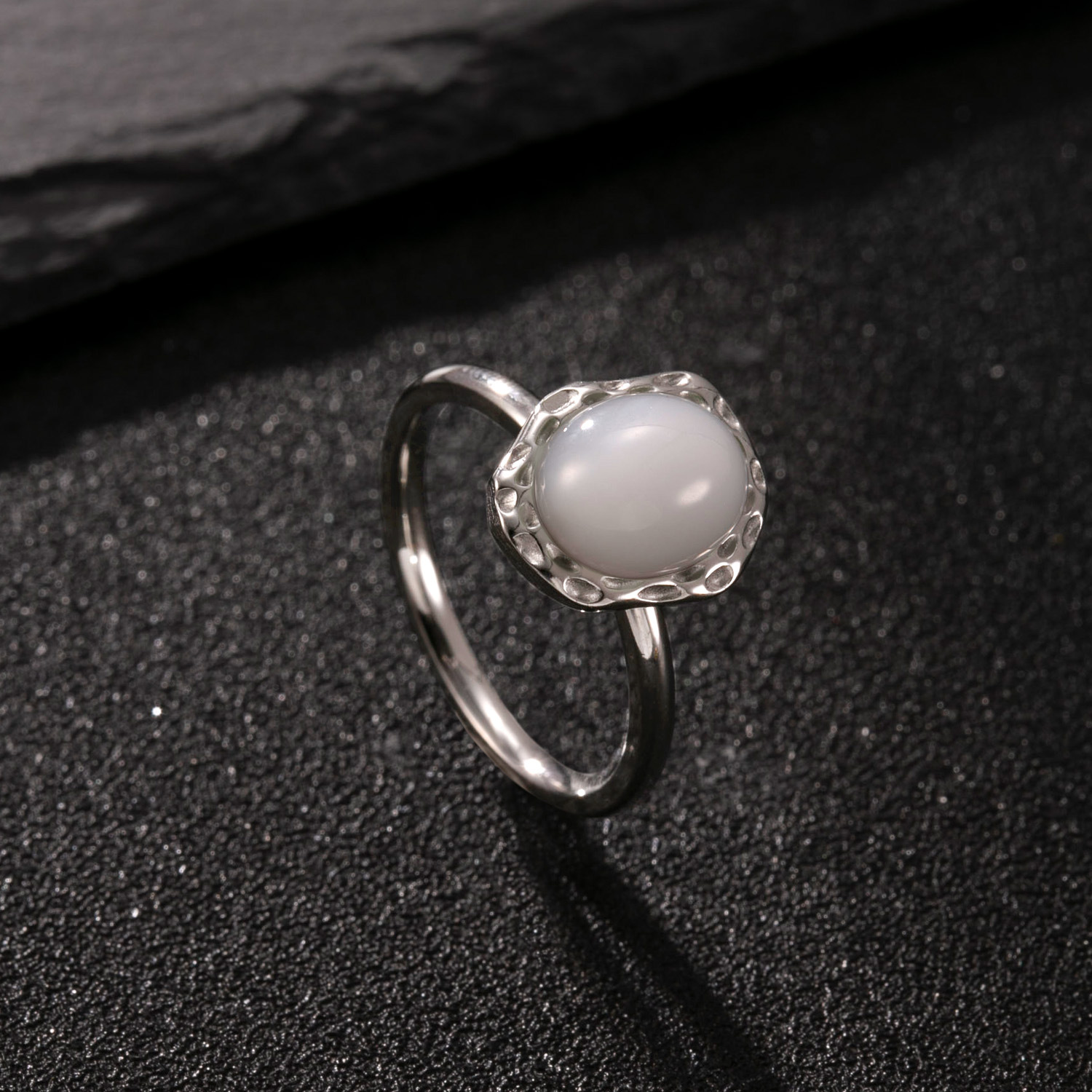 2:Steel color (white natural stone)