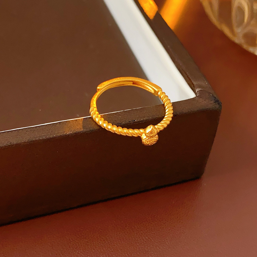 1:Ring-gold-twist