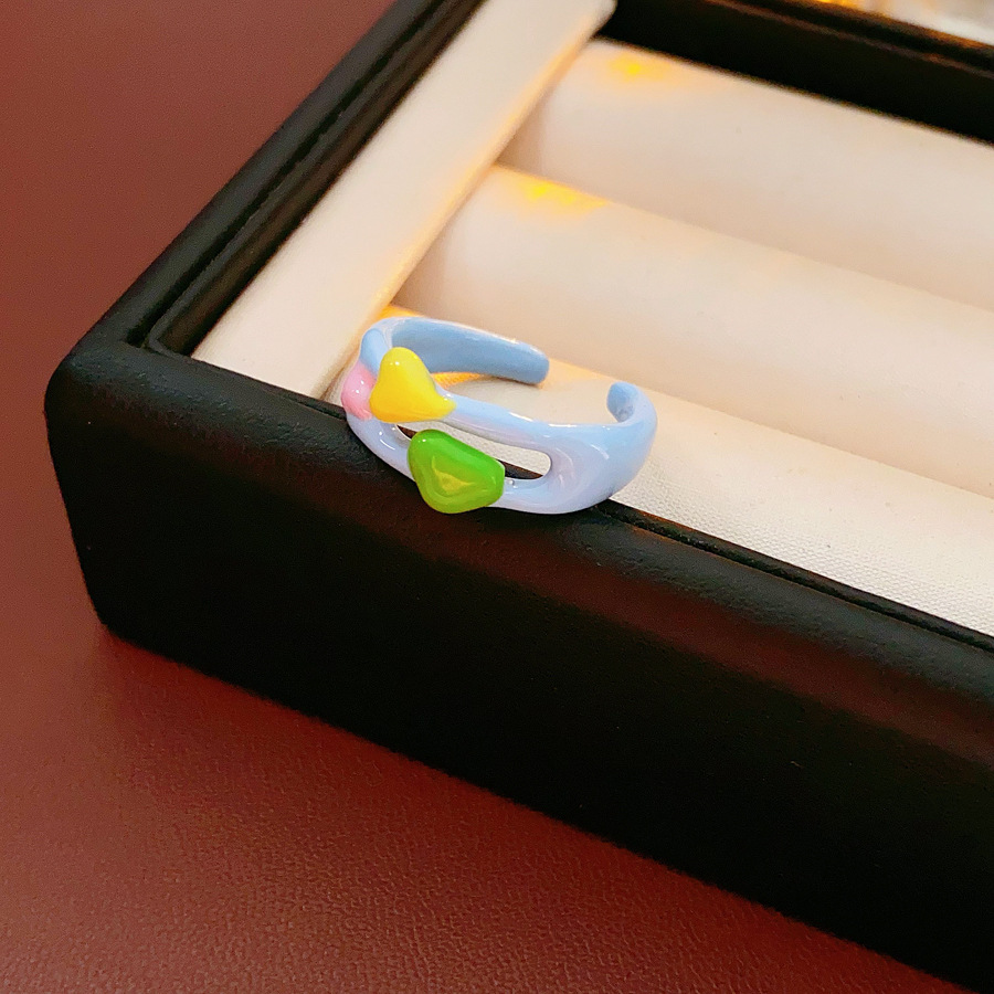 2:2 # Ring-blue-hollow heart