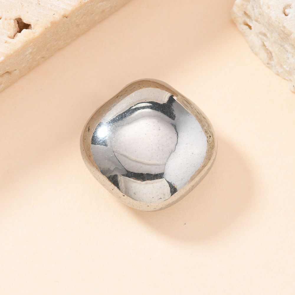 13:Steel color (beveled square)