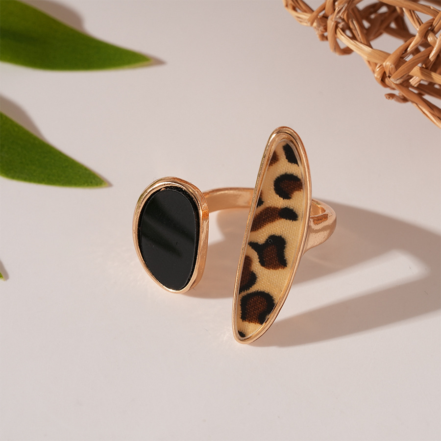 4:Leopard-print oil drop opening ring