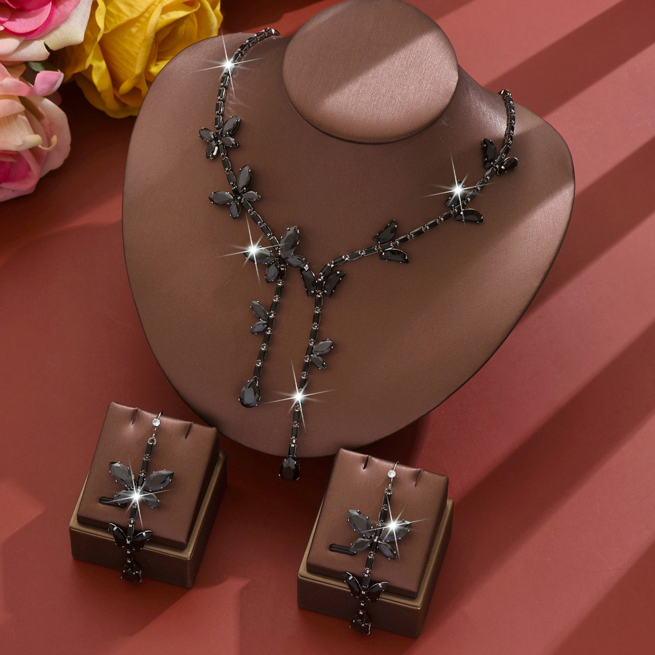 A/necklace and earring