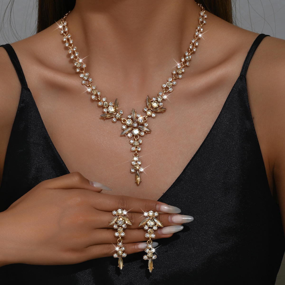 6:gold champagne necklace earrings