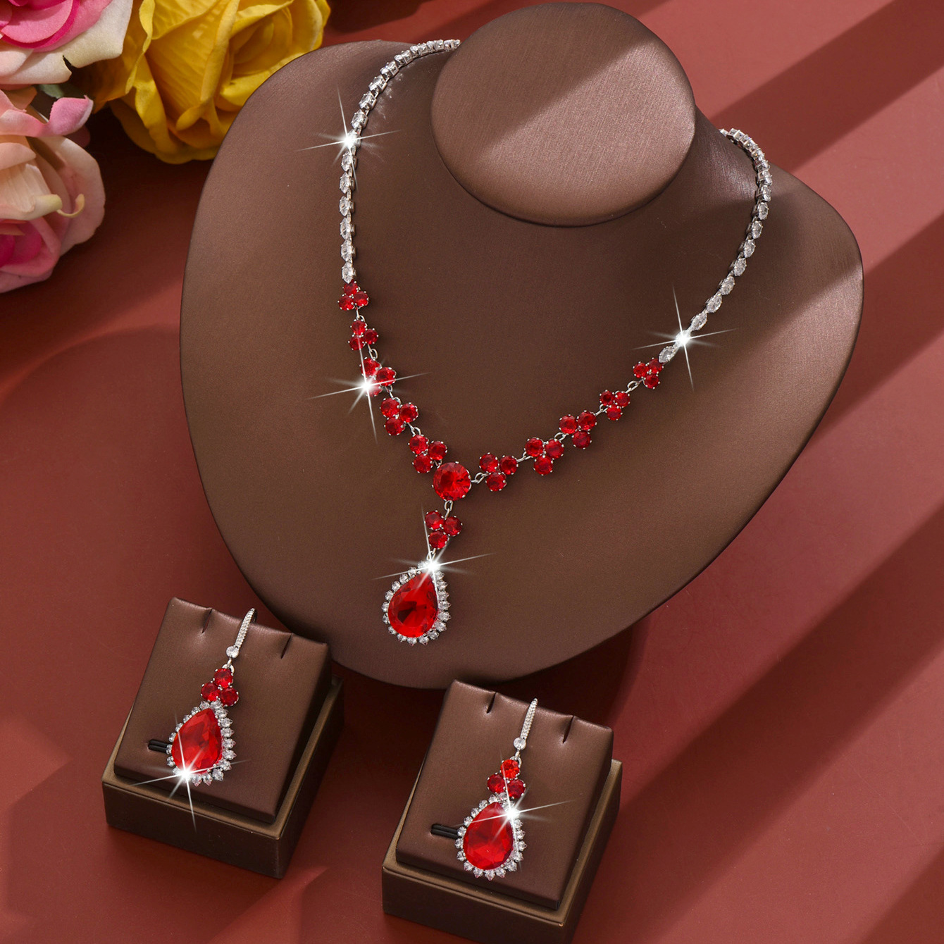 1:red necklace   earrings