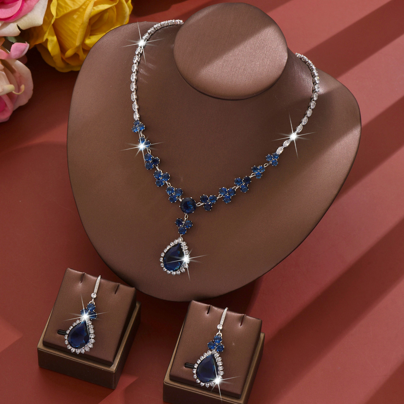 3:sapphire blue necklace   earrings