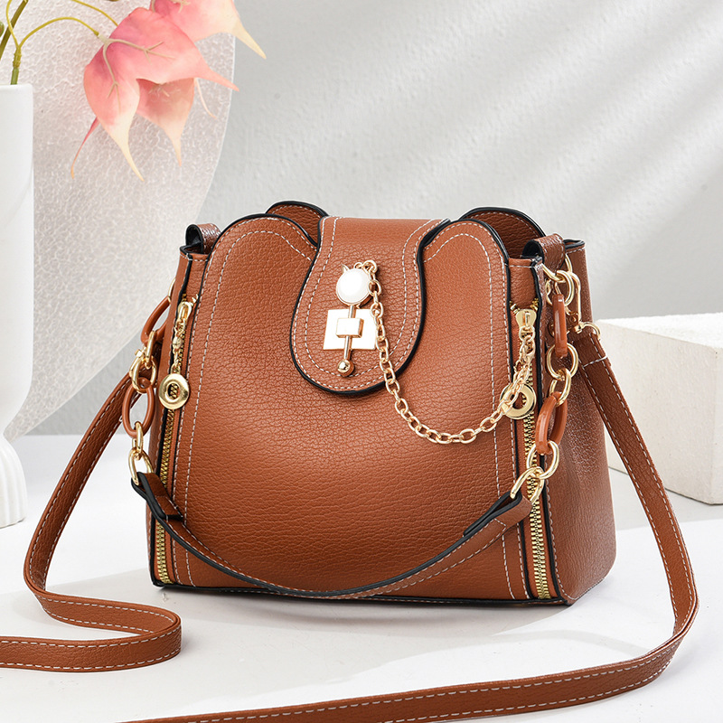 Cat eye earthy yellow