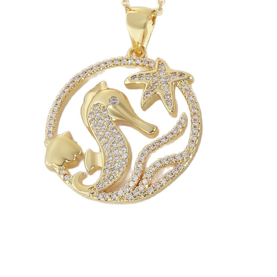 Golden pendant以上翻译结果来自有道神经