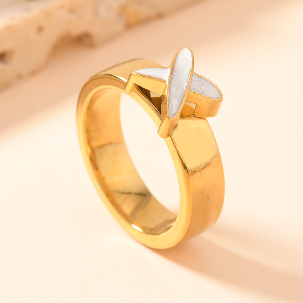 White x (large) US Size #9