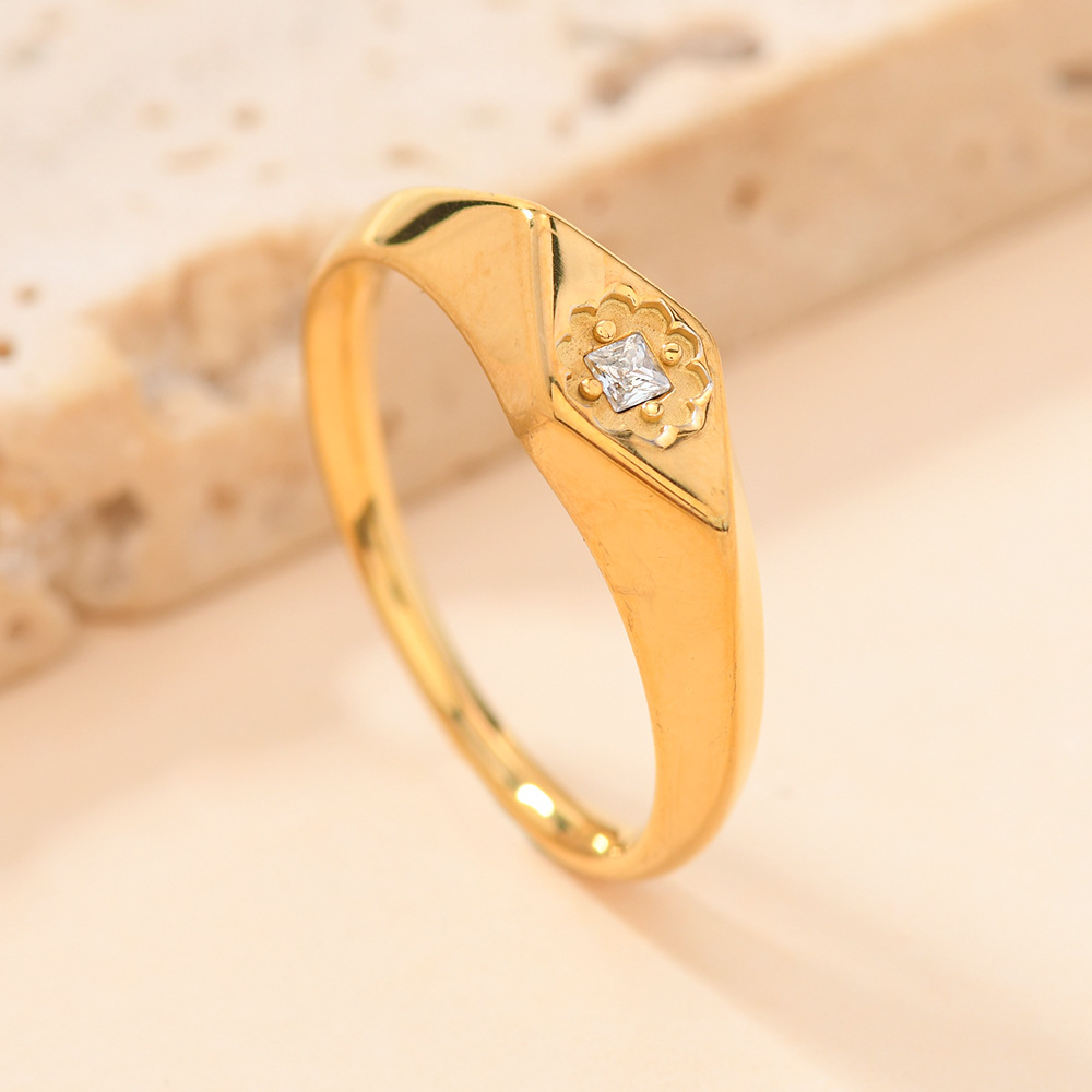 Diamond (white square diamond) US Size #6