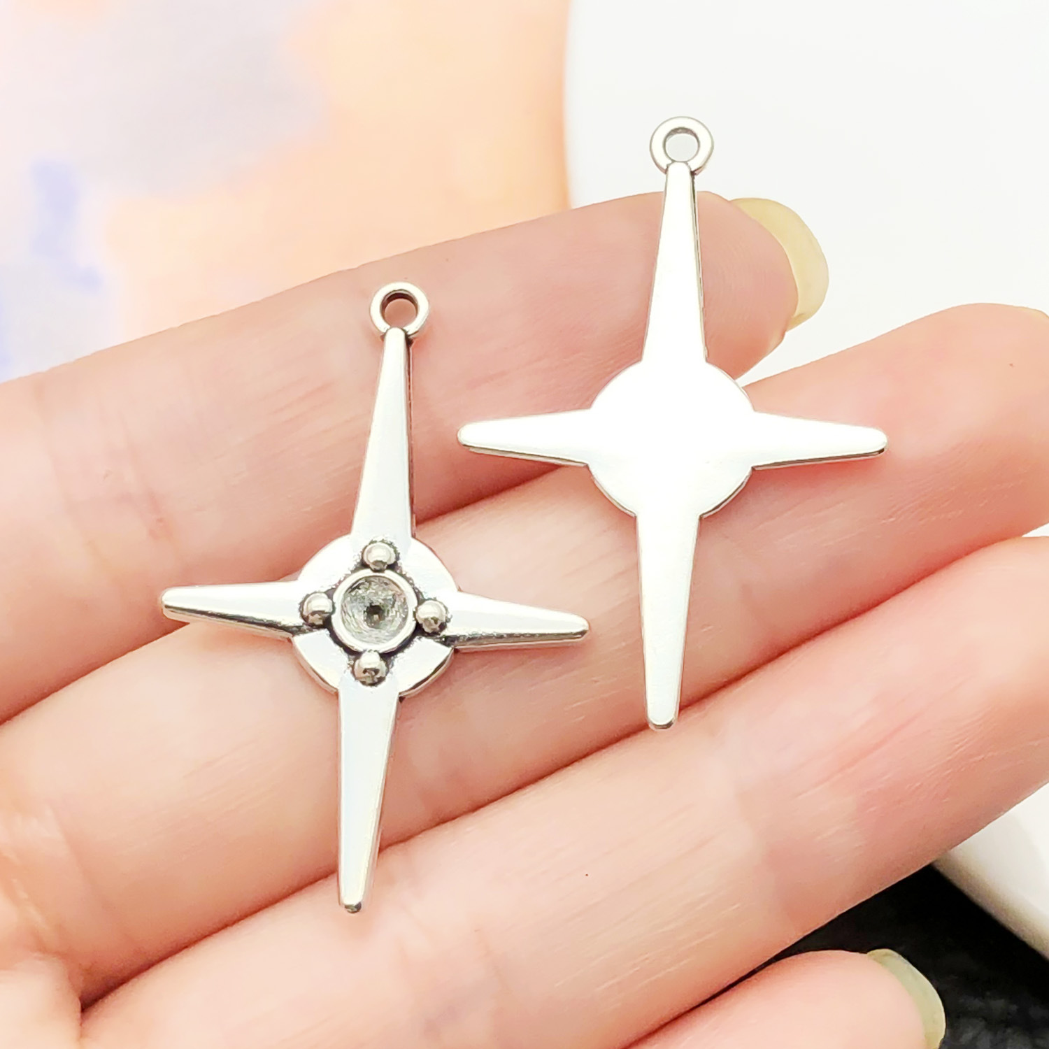 22341-1 ancient silver zinc alloy four-pointed sta