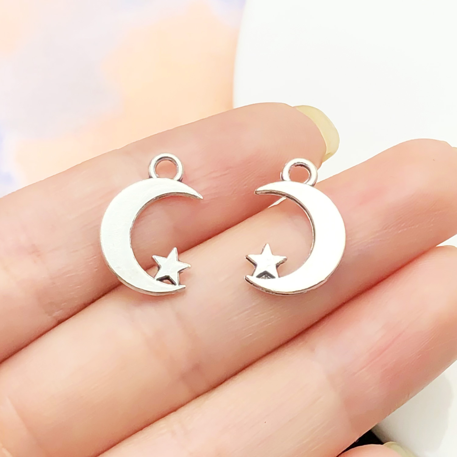 17:8519-1 ancient silver moon star 13x19mm-zinc alloy-0.5g