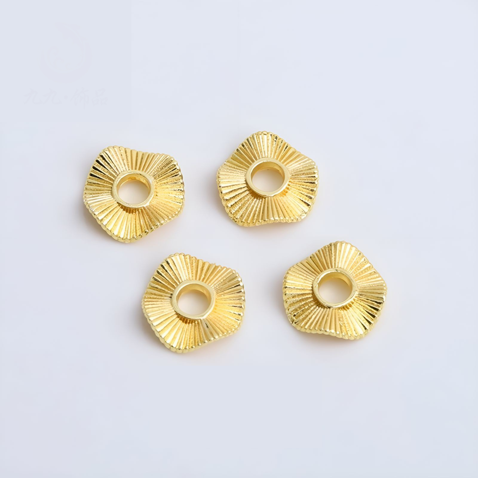 18k gold/1 piece (color retention) 6mm wavy lace s