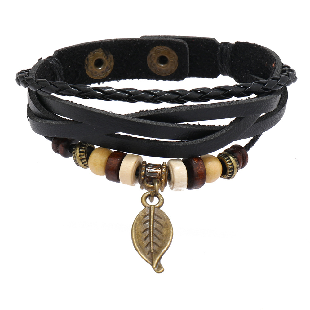 9:Leaf pendant-Black