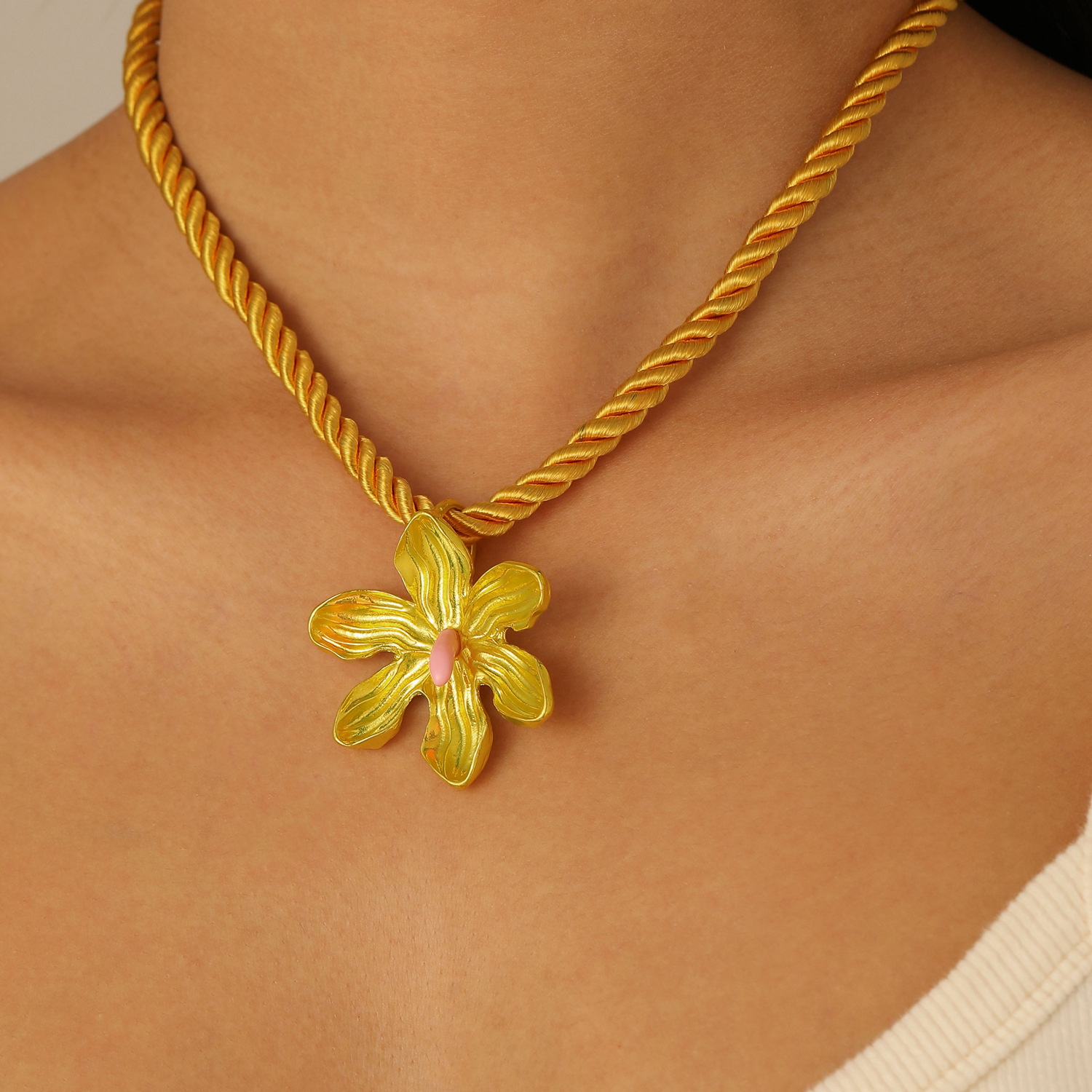 2:02kc golden yellow 6279