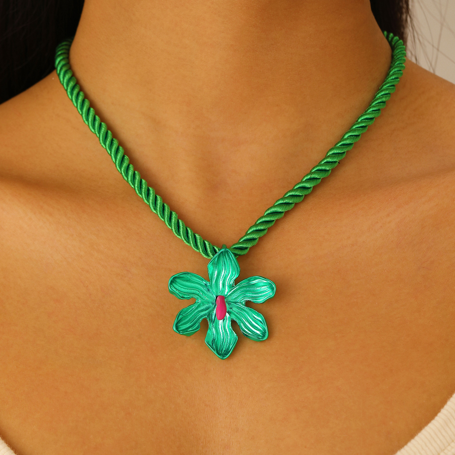 3:03kc gold green 6282