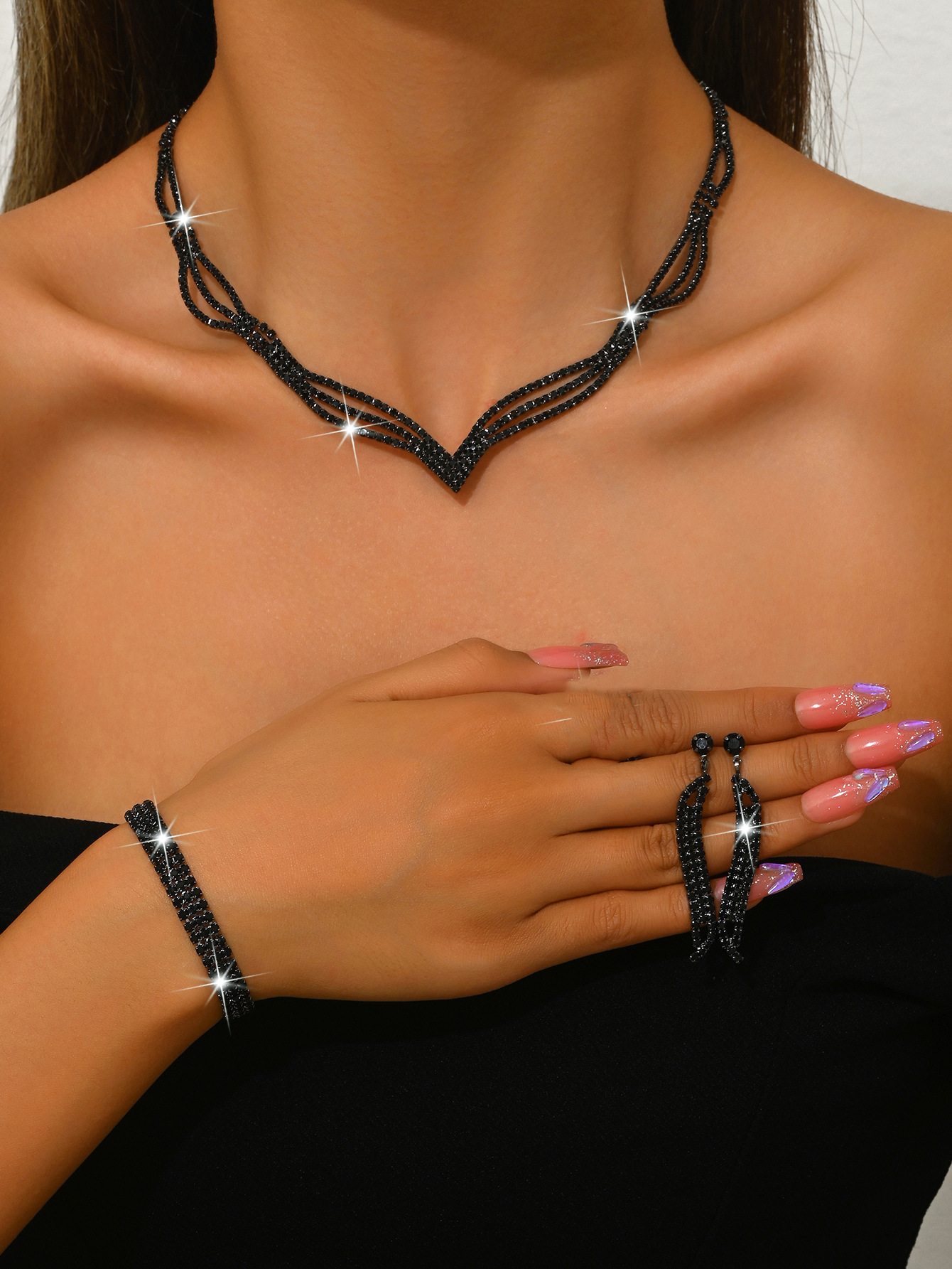 8:472 599 necklace earrings bracelet (lobster clasp)