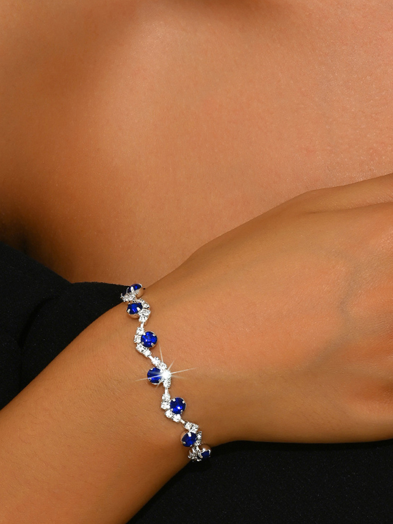 15:747 bracelet sapphire blue