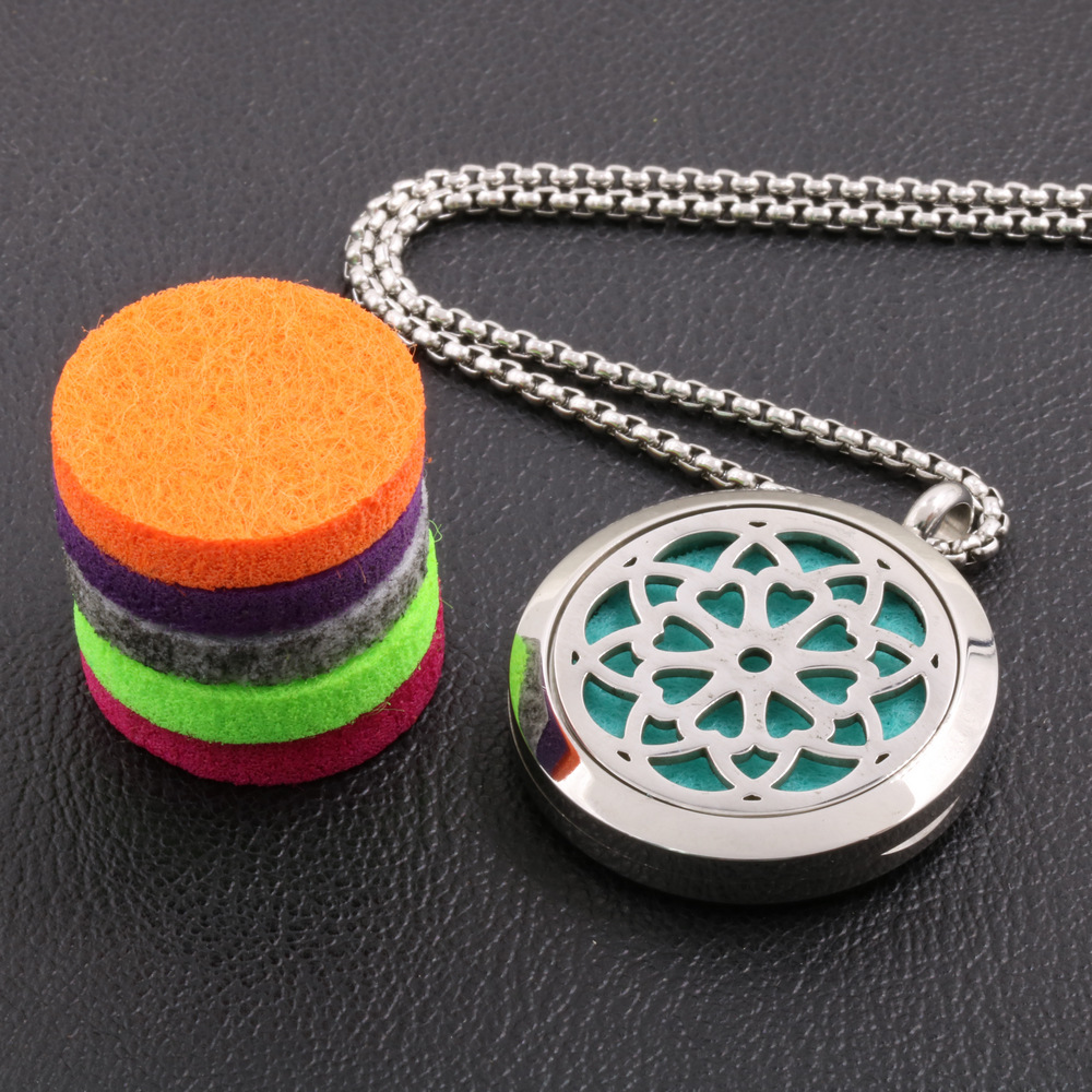 17 Stainless steel (including chain cotton pads)