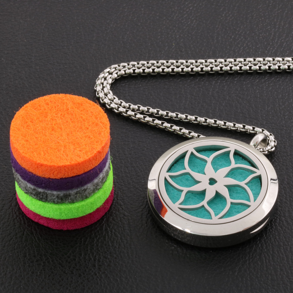 39 Stainless steel (including chain cotton pads)