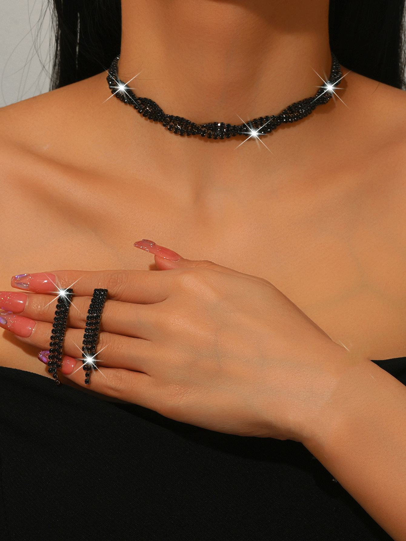 7:E/necklace and earring