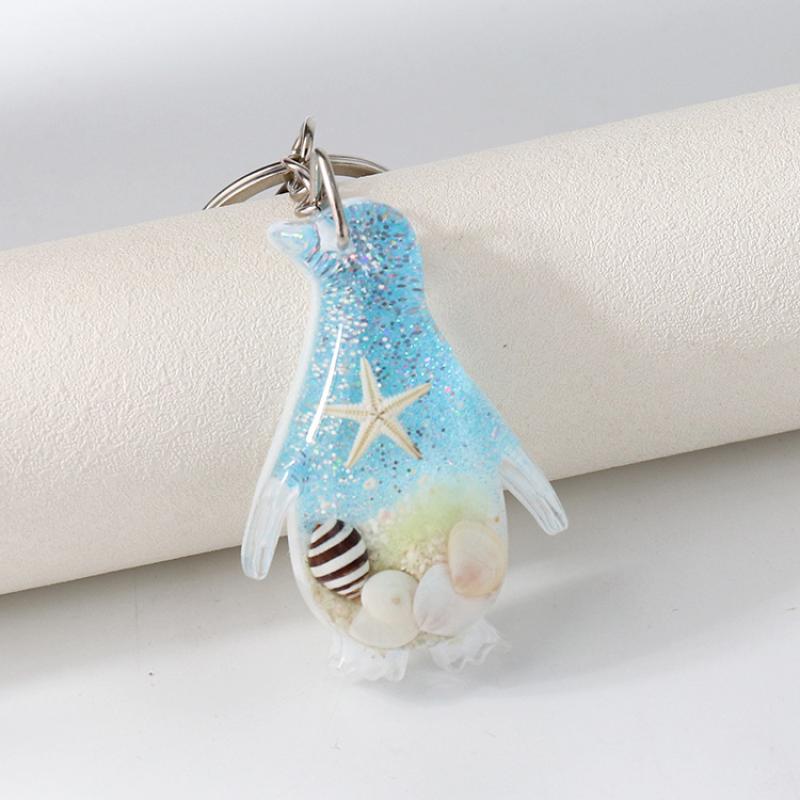 4:Light blue and white (from 6 pieces)