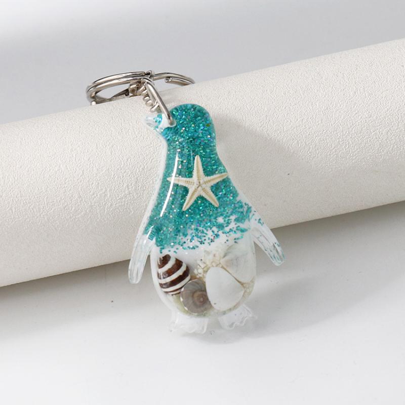 8:Pearlescent green and white background (from 6 pieces)