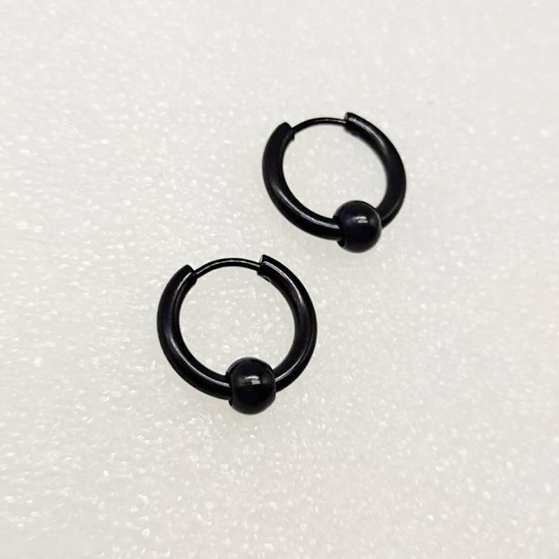 black 8mm
