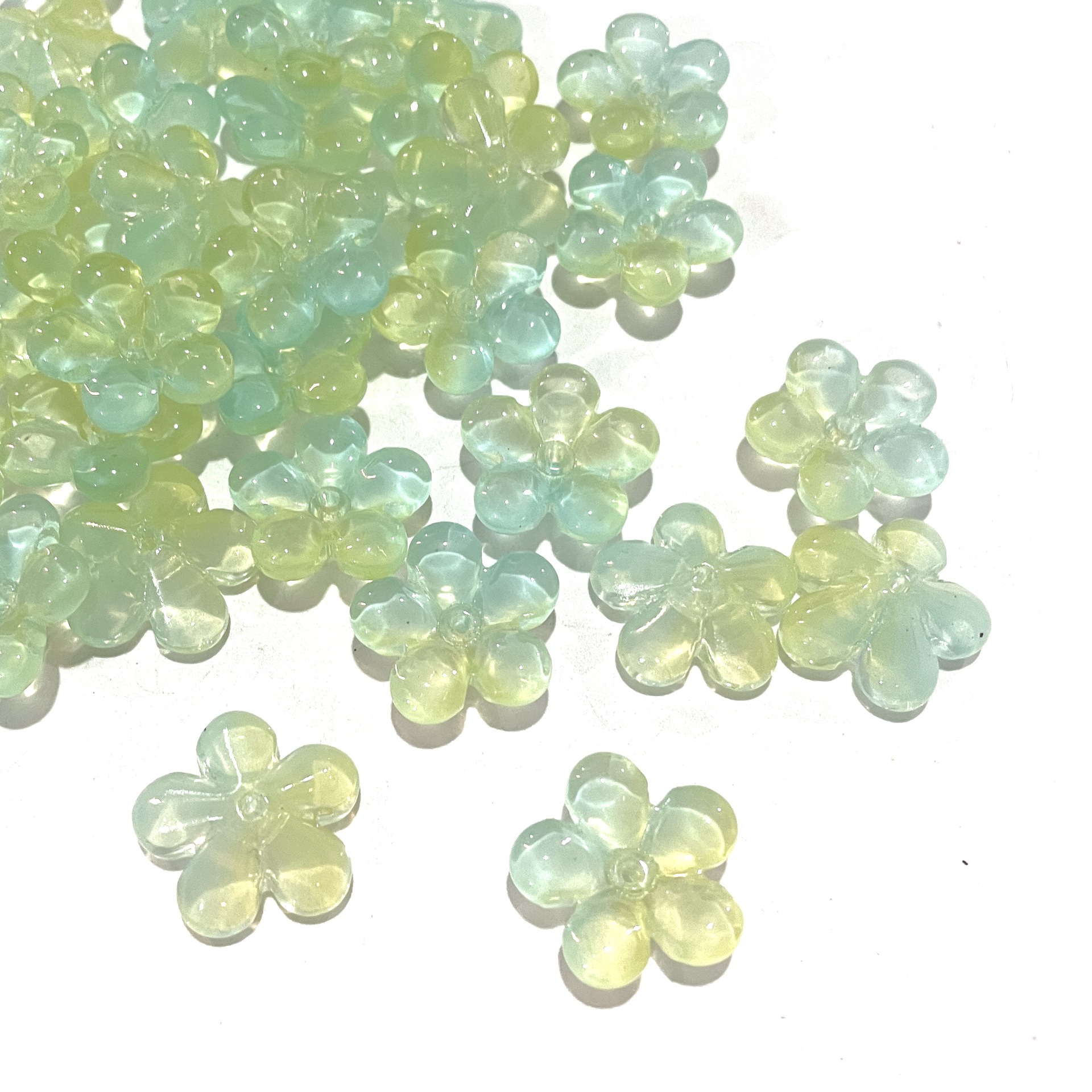 1:Water foam yellow green