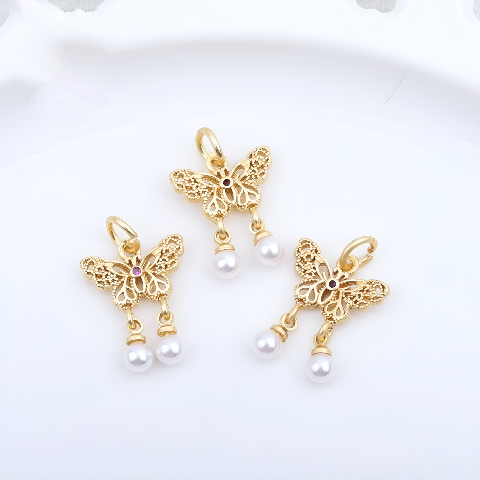 Ancient gold (color retention)